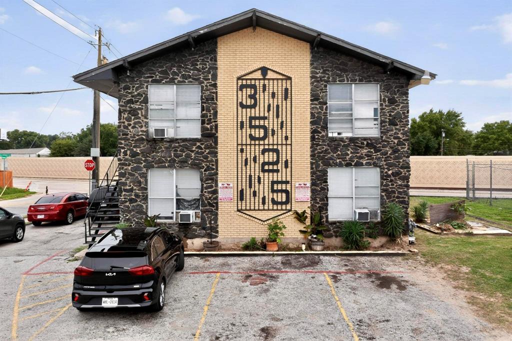 Ervay Street Heights - Residential