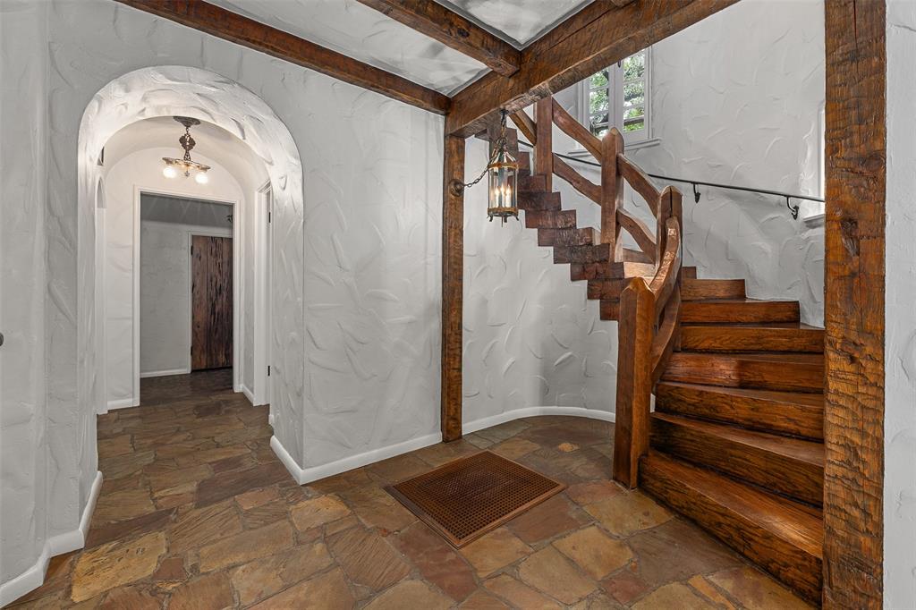 Bellaire Estates - Residential