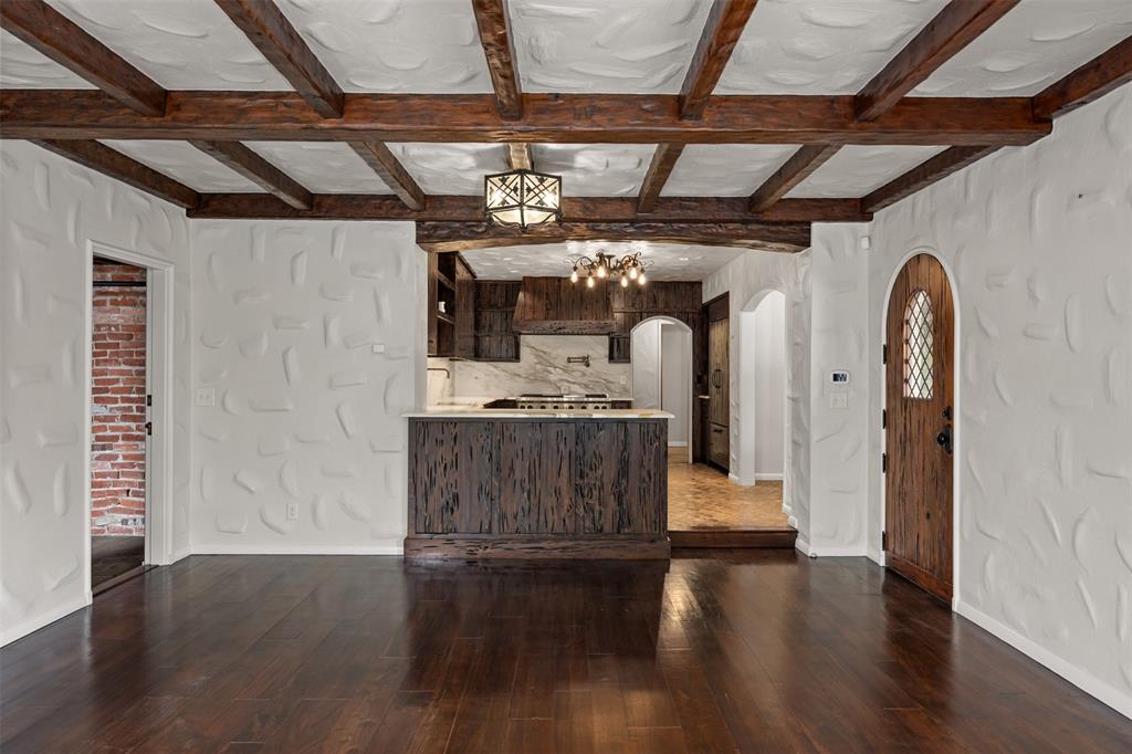 Bellaire Estates - Residential