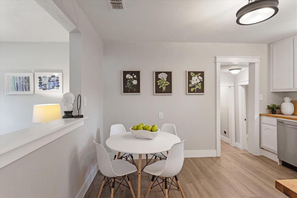 Inglish Add - Residential