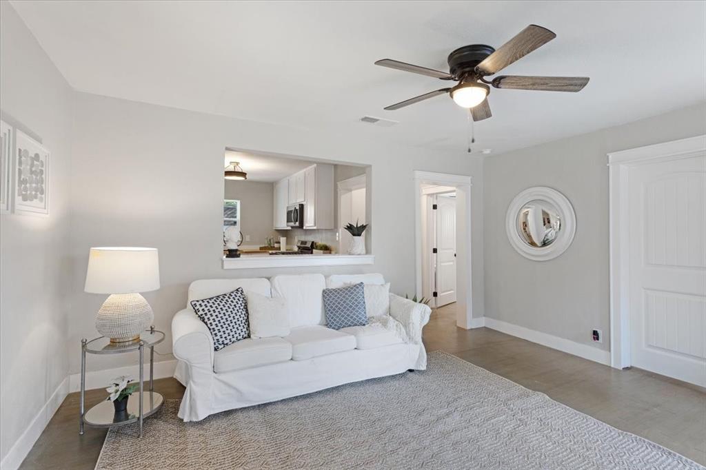 Inglish Add - Residential