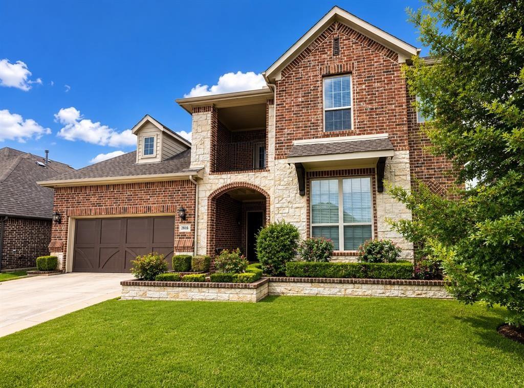 2818 Twin Ridge Drive