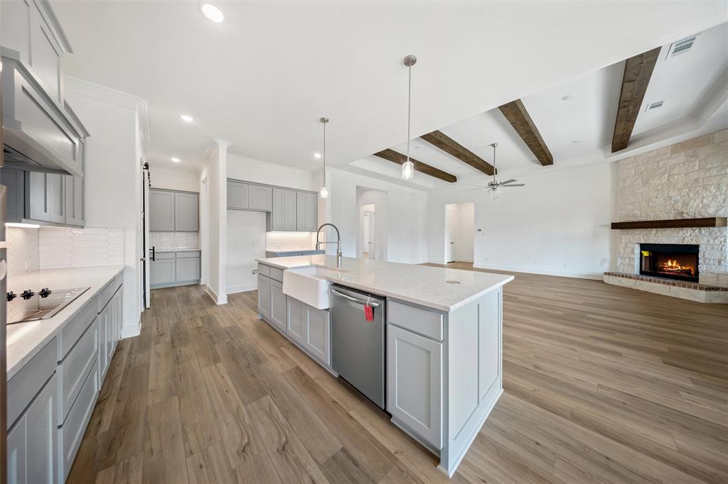 407 Indian Creek Road