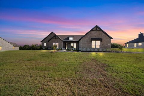 407 Indian Creek Road Van Alstyne TX 75495