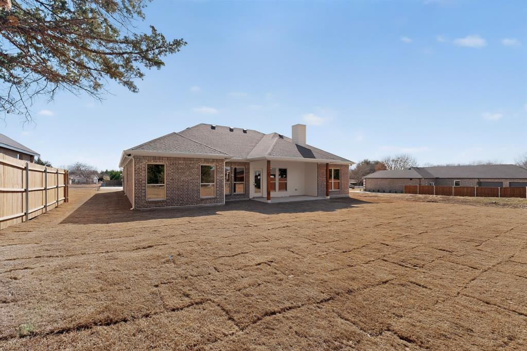 LIN DELL ESTATES - Residential