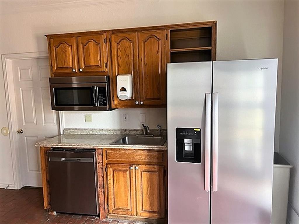 Memorial Medical Add - Commercial Lease