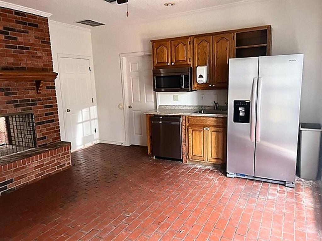 Memorial Medical Add - Commercial Lease