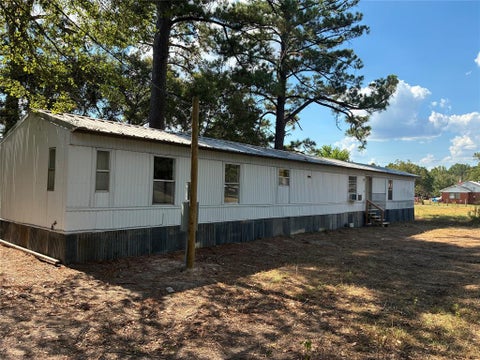 Photo of 5372 AN CR 137, Elkhart, TX 75839 (MLS # 21368983)