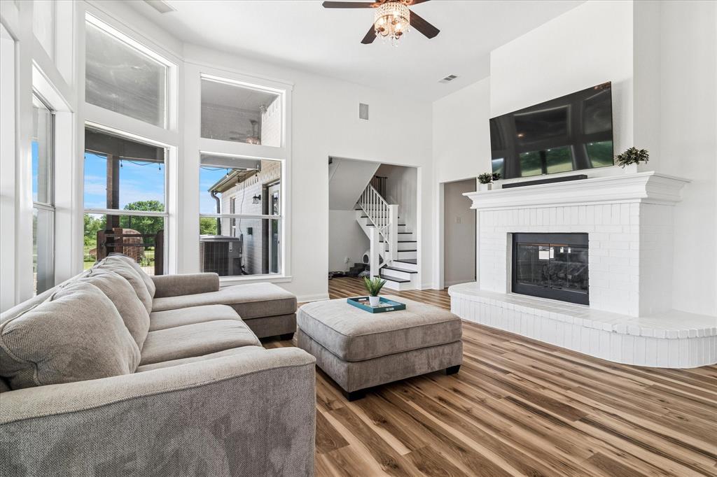 1081 Schneider Road