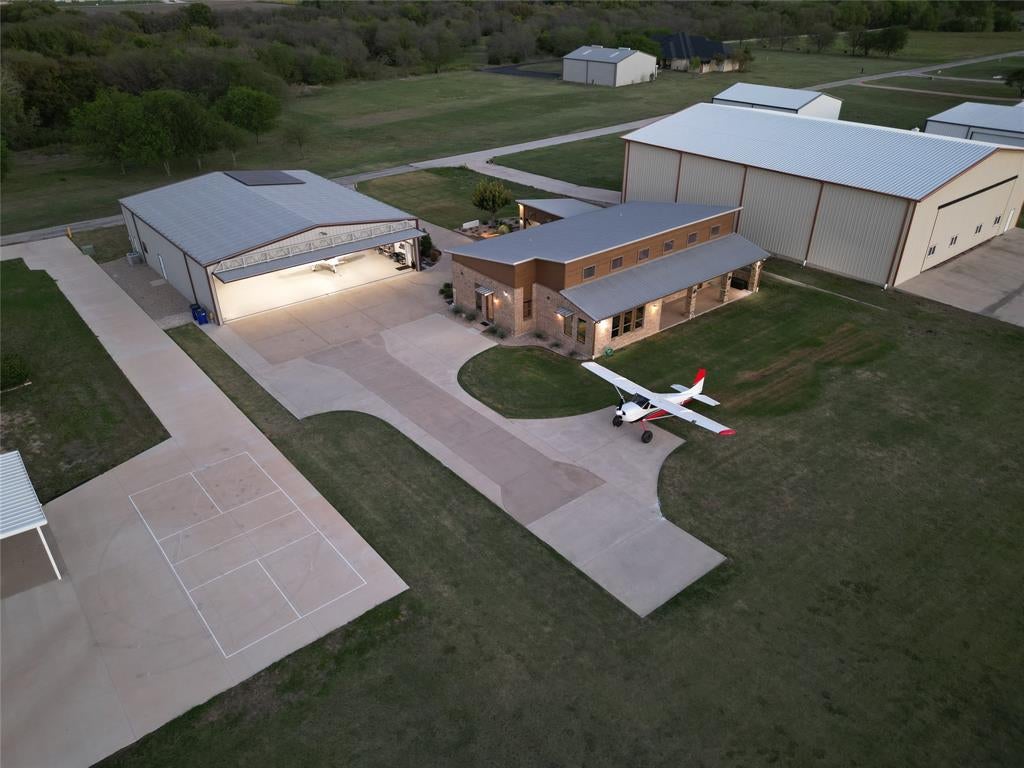 Photo of 15659 Cessna Road, Justin, TX 76247 (MLS # 21420498)