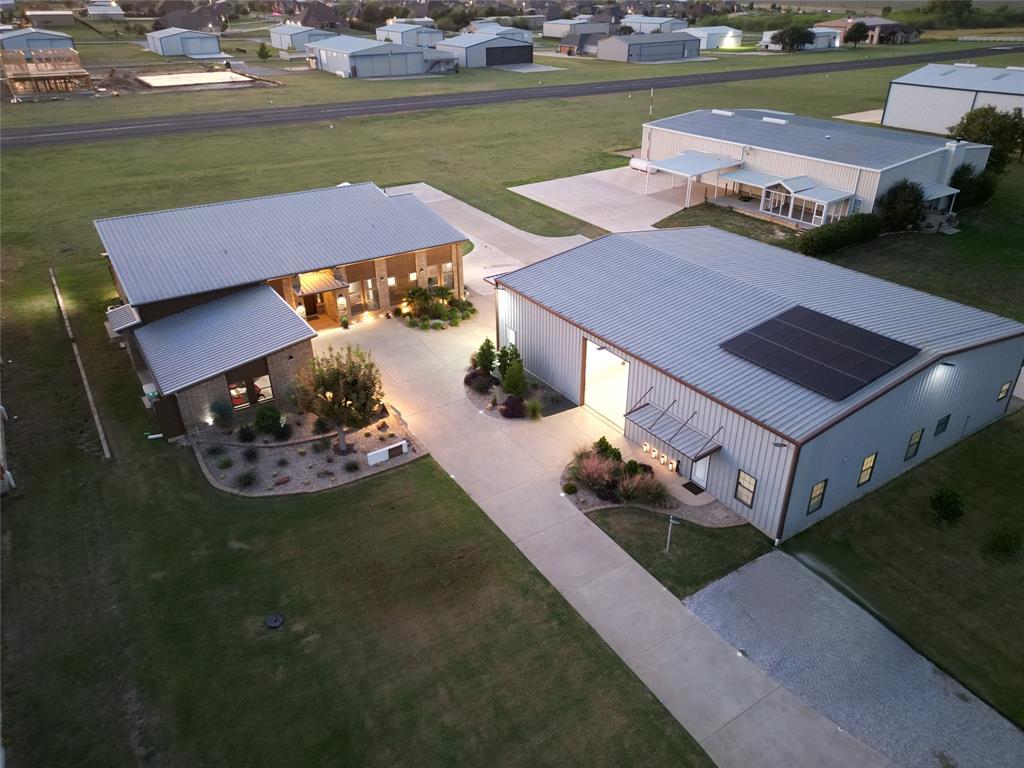 Photo of 15659 Cessna Road, Justin, TX 76247 (MLS # 21420498)