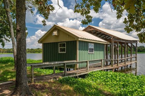 A home in Yantis