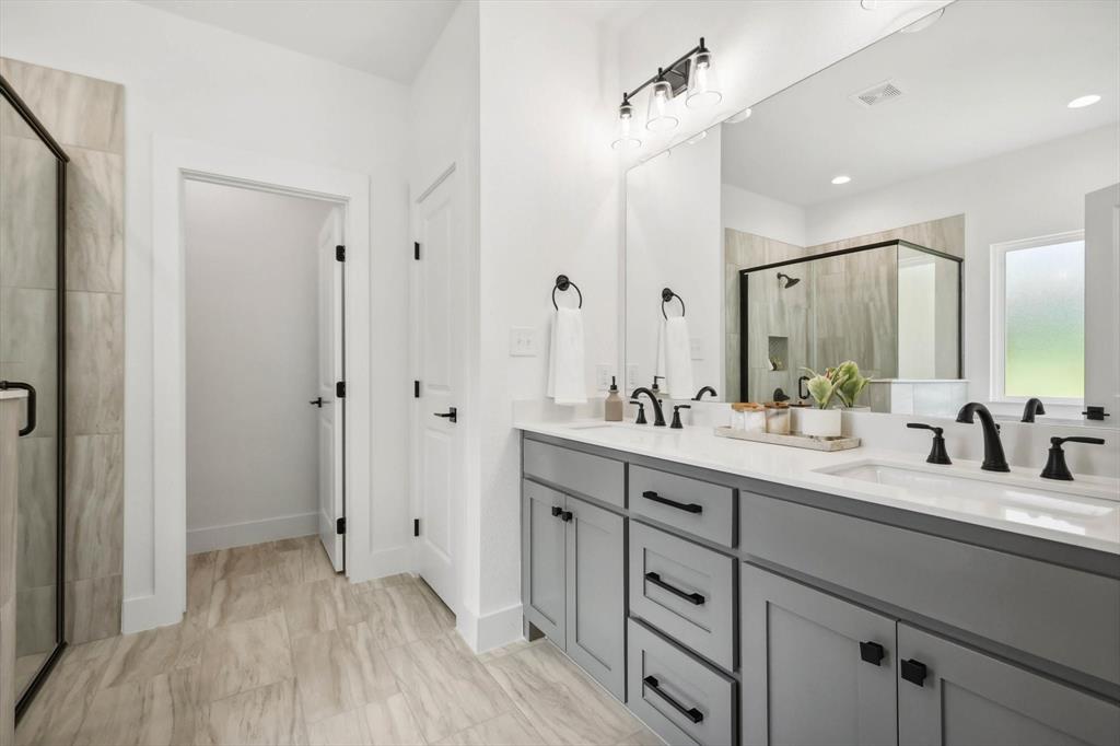 Vista Rdg Ranch - Residential