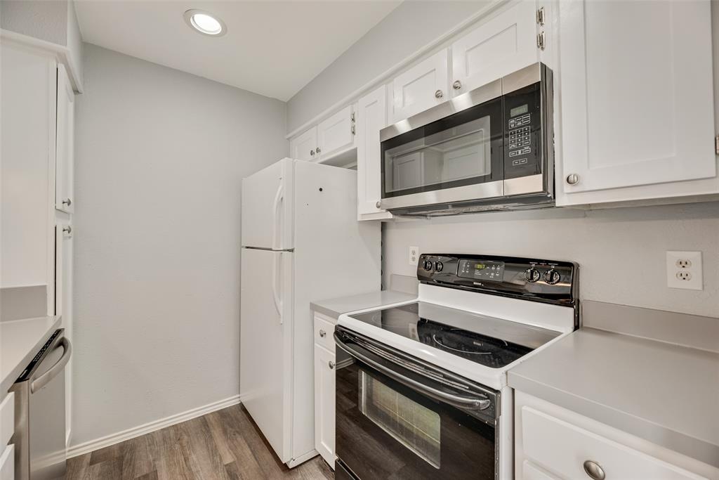 Boardwalk On The Pkwy Condos - Residential Lease