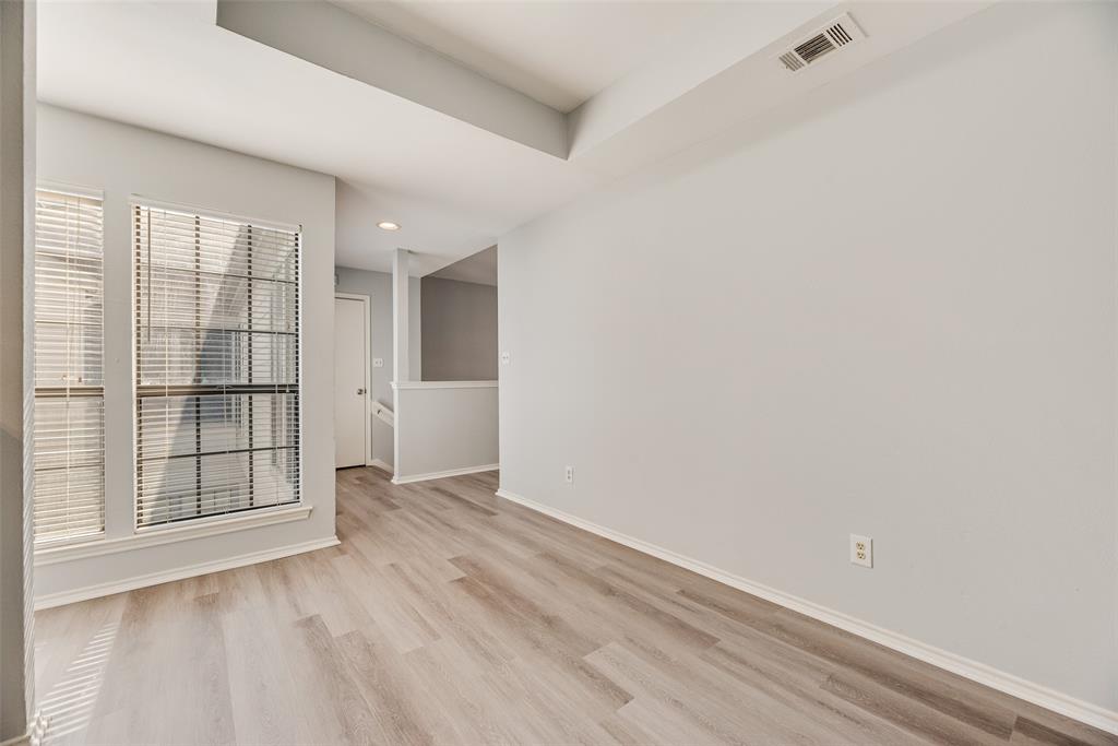 Boardwalk On The Pkwy Condos - Residential Lease