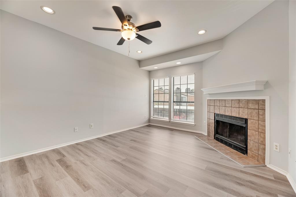 Boardwalk On The Pkwy Condos - Residential Lease