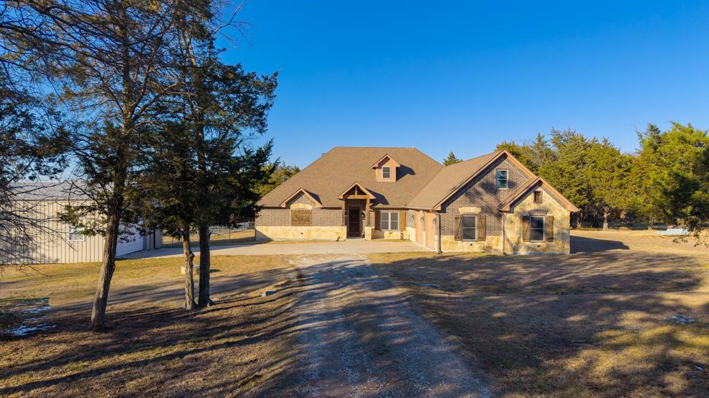 282 County Road 2186