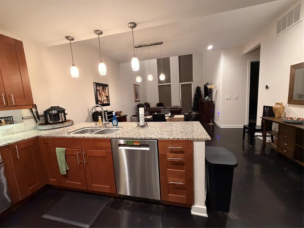 2608 Museum Way 3211