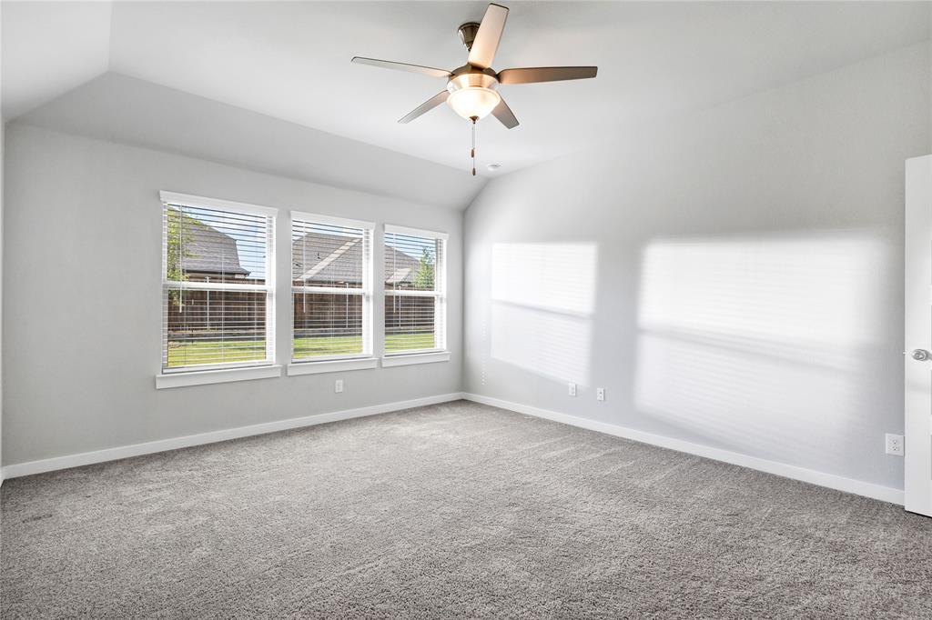 EASTRIDGE PHASE 2B - Residential Lease