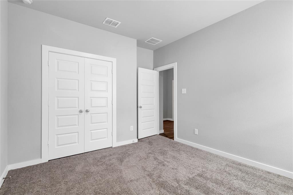 EASTRIDGE PHASE 2B - Residential Lease