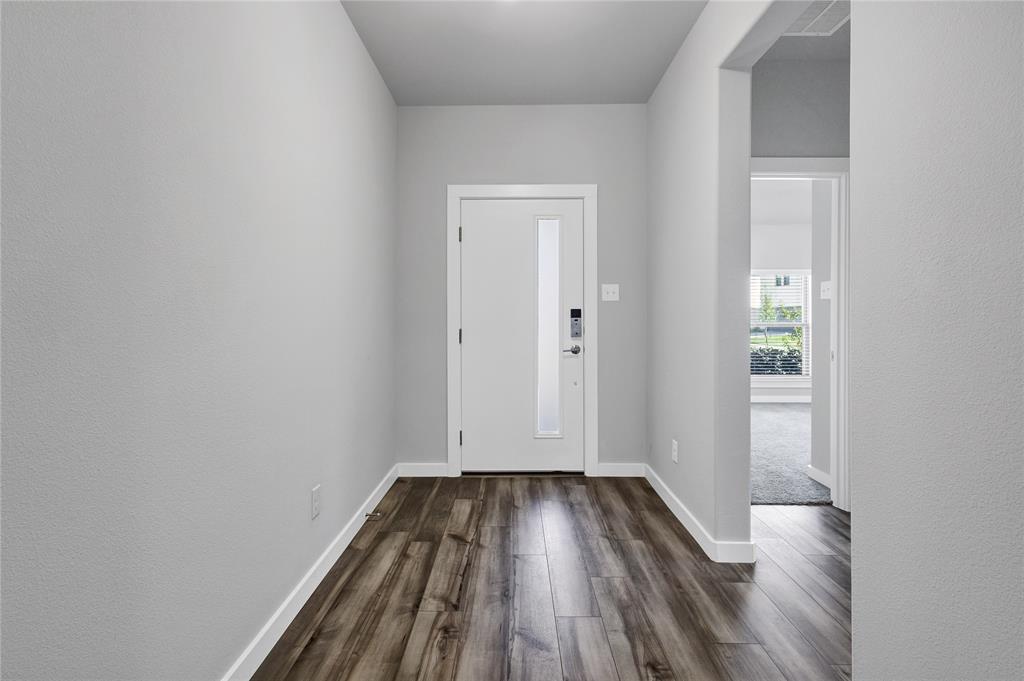 EASTRIDGE PHASE 2B - Residential Lease