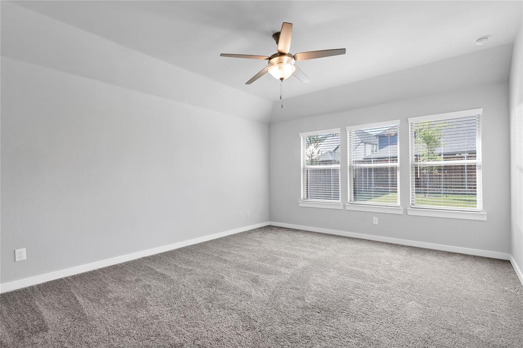 EASTRIDGE PHASE 2B - Residential Lease