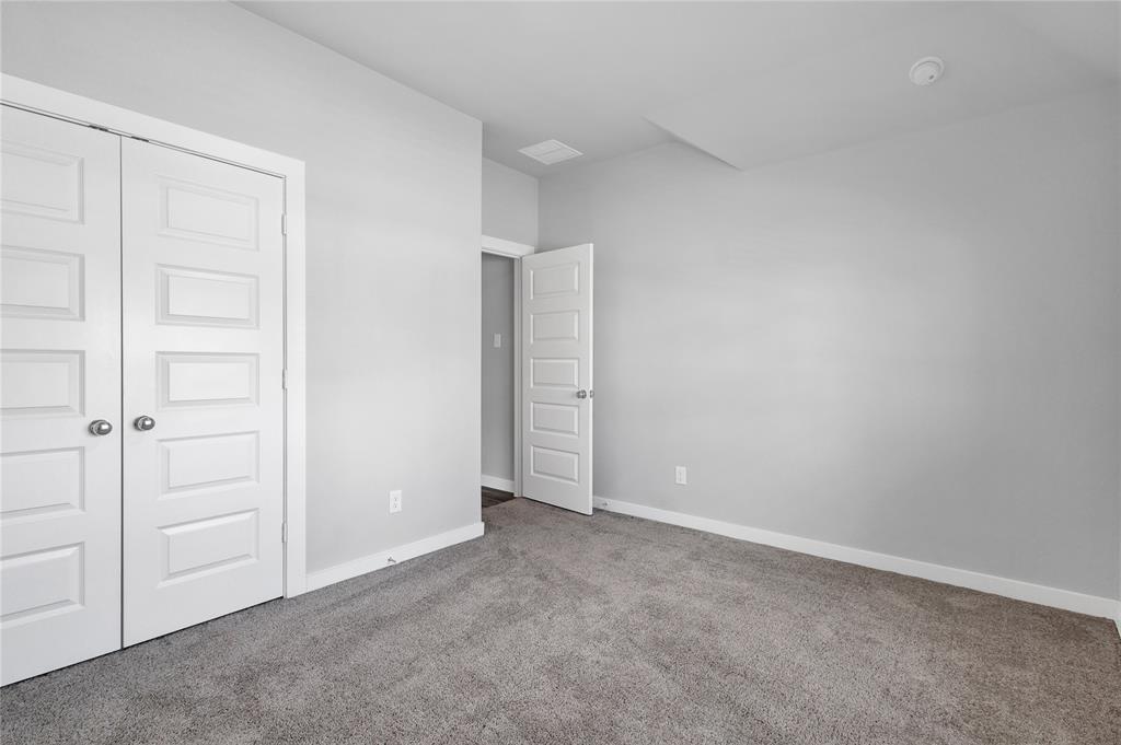 EASTRIDGE PHASE 2B - Residential Lease