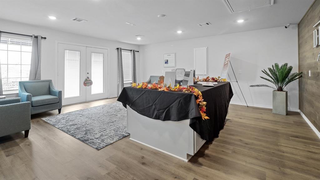 Waverly Estates - Residential