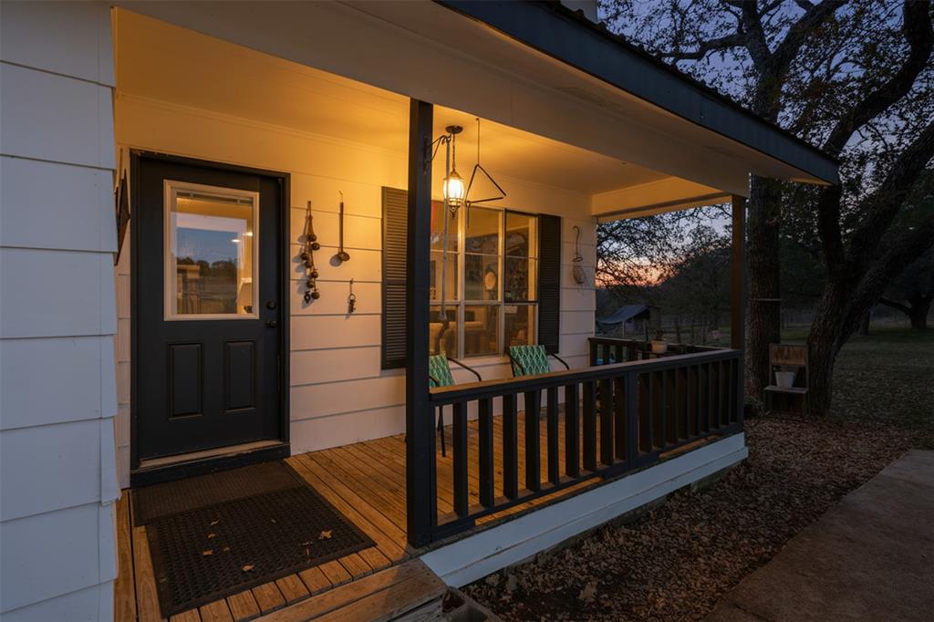 218 Private Road 3638