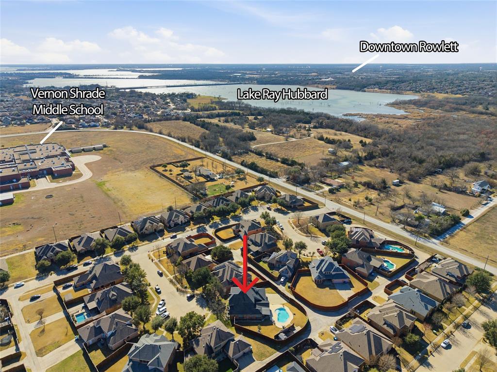 Lakewood Pointe - Residential