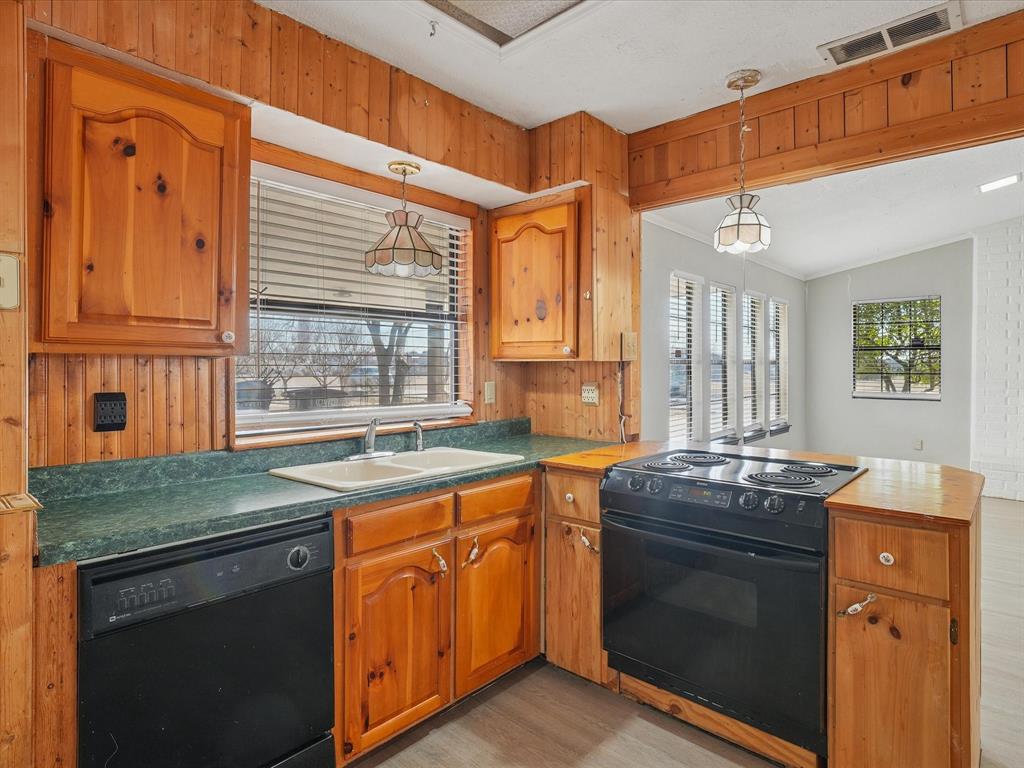 Red Oak Club - Residential