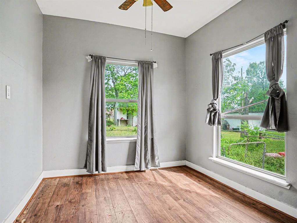 Ennis-Dvv - Residential