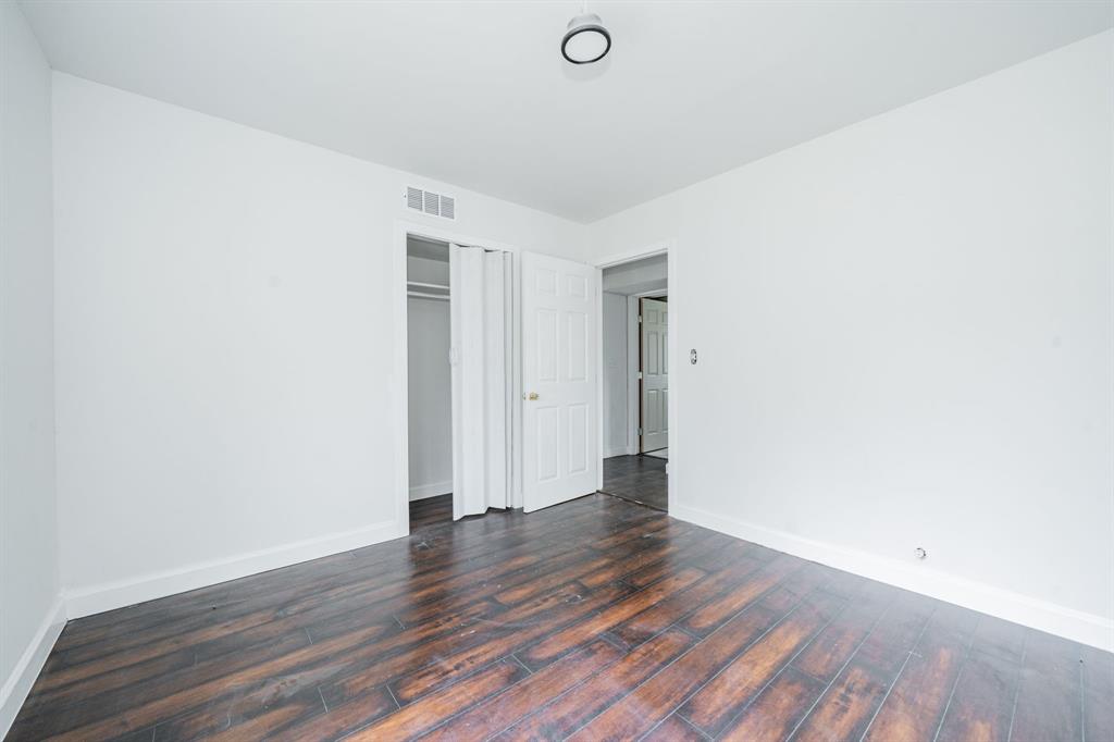 WYNNEWOOD - Residential