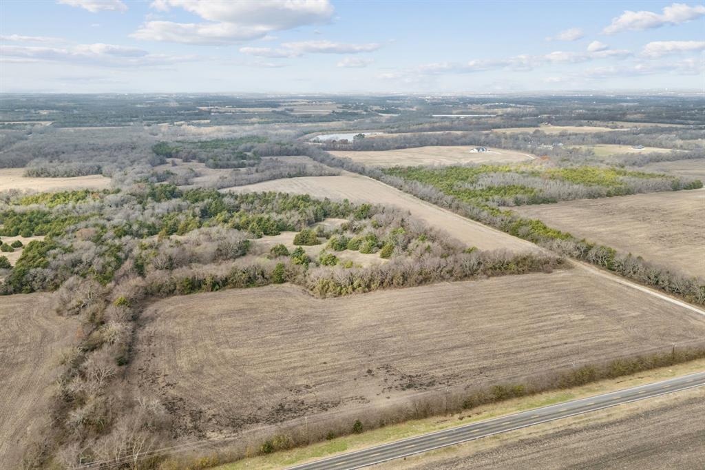 33.322476, -96.455342 Fm 2862