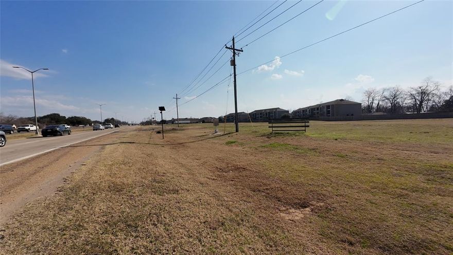 Highly Visible Commercial Development Land - Frontage along Barksdale Blvd (Hwy 71 South) in South Bossier City, La., is Land 4.27 estimated acres  for sale with restrictions, can be divided into two lots if someone wants a smaller lot at purchase price  $724,130.50 each. Excellent location for a strip center, business or development with high traffic counts and in a developed area. Minutes from Barksdale Airforce Base in front of the James Town Apts. Quick access to the interstate. Property is located between the Family Dollar Store and 5302 Barksdale the Karate Place, just passed the water tower. Old  Traffic counts measured 27,000 cars per day at adjacent Barksdale & Bellaire intersecion, do not know current traffic count. Utilitites should be at the street., vacant land zoned B-3.