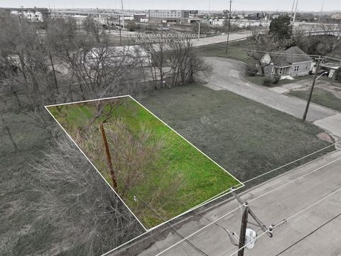 311 E Cannon Street Fort Worth TX 76104