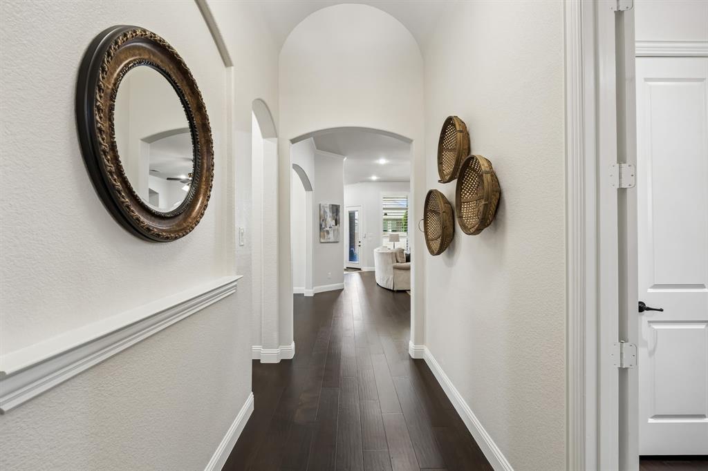 991 Waterview Drive