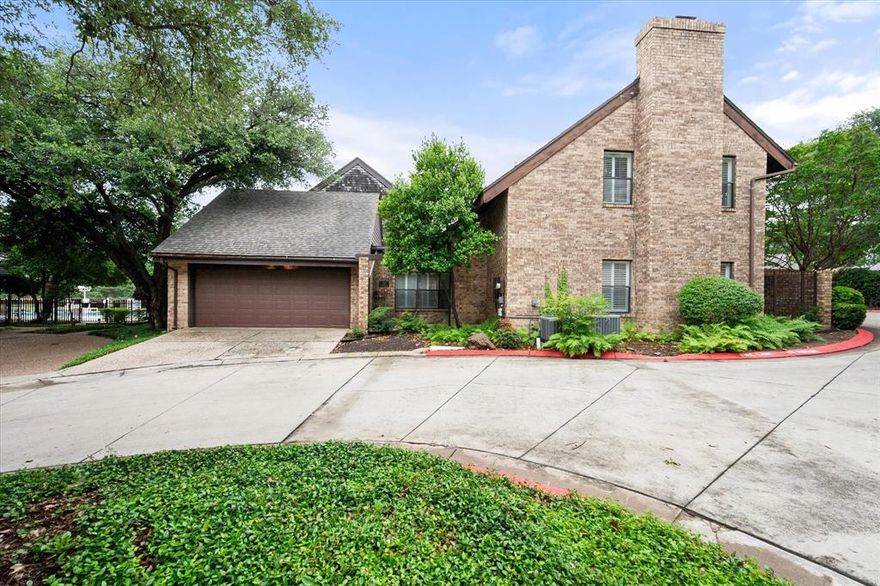 What started with a leak that became a remarkable full-scale renovation, transforming this Willow Lake townhome into a showcase of thoughtful design, quality craftsmanship, and modern comfort. Nestled beneath towering mature trees in one of Fort Worth’s most beloved communities, this townhome offers the rare feeling of a tucked-away oasis while being moments from everything 76109 is known for — premier shopping, dining, TCU, Trinity Trails, Clearfork, and downtown Fort Worth.

This beautifully renovated 2-bed 3-bath townhome offers 2,239 sqft of light-filled living space with expansive windows, skylights, recessed lighting, designer paint, and all-new flooring throughout. The spacious living area centers around a charming fireplace and flows seamlessly into an inviting study-library-office area open to the living room with a full wet bar, creating the perfect flex space for entertaining, working from home, or relaxing with guests.

The completely remodeled kitchen features custom cabinetry, Calcutta Premata quartz countertops, new stainless steel appliances, custom range hood, Fireclay sink, and Delta fixtures. Upstairs, both bedrooms offer peaceful tree-filled views, while the owner’s suite has been beautifully redesigned with a custom double vanity, quartz countertops, updated lighting, frameless shower door, and elegant finishes throughout. Secondary bathrooms have also been updated with new vanities, quartz countertops, fixtures, mirrors, hardware and flooring.

Beyond the walls of the home, Willow Lake offers a lifestyle that feels worlds away from the city — scenic walking trails, peaceful water features, ducks and herons, tennis and pickleball courts, and a community pool just steps from this townhome. Yet within minutes, you are surrounded by some of Fort Worth’s best restaurants, shopping, entertainment, medical care, and cultural attractions. This is lock-and-leave living at its finest — peaceful, beautifully renovated, and exceptionally located.