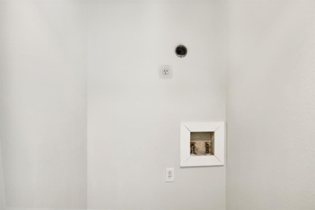 Fair Oaks Condo 7030 - Residential Lease