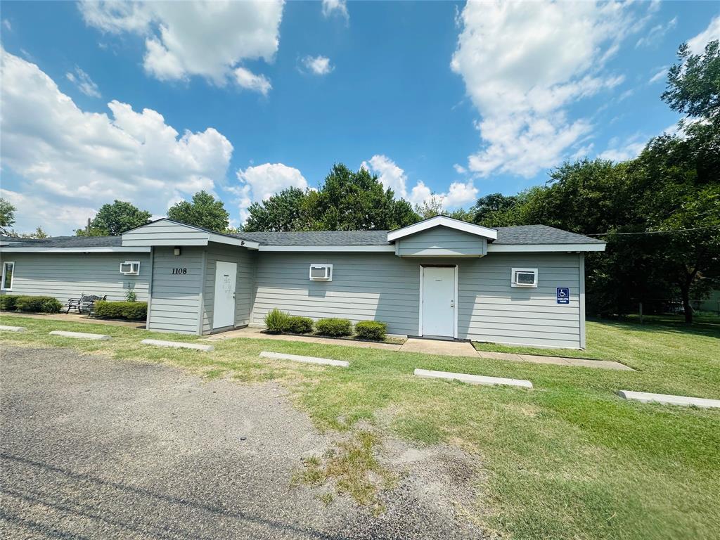 4 - Commercial Lease