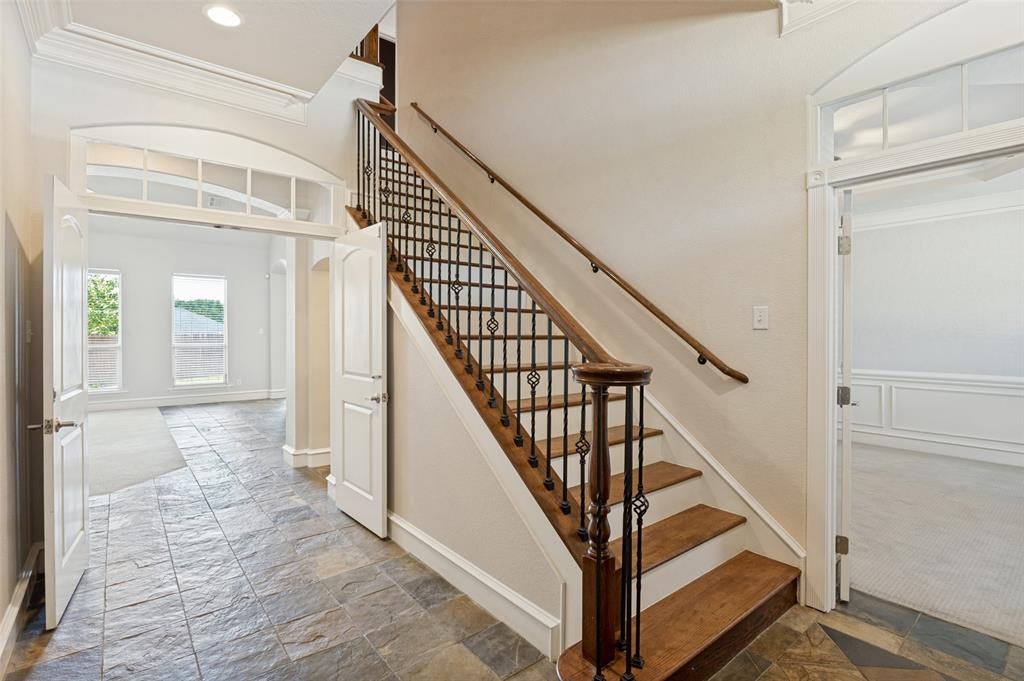 806 Cobblestone Court