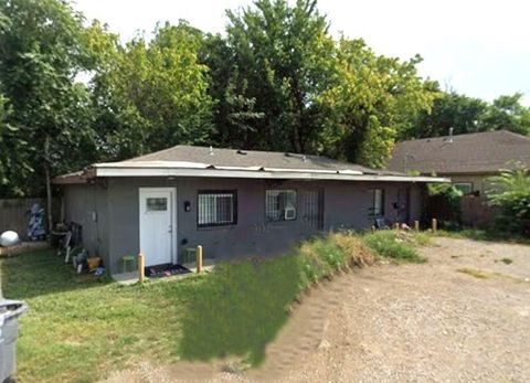 3332 Rutledge Street Dallas TX 75215