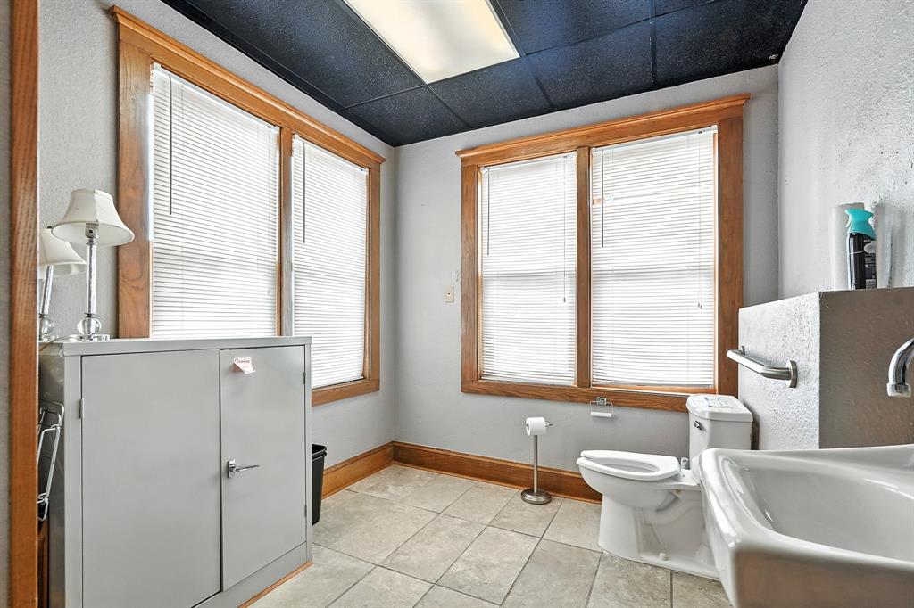 Ot Abilene - Commercial Sale