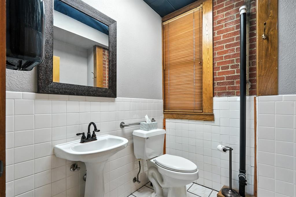 Ot Abilene - Commercial Sale