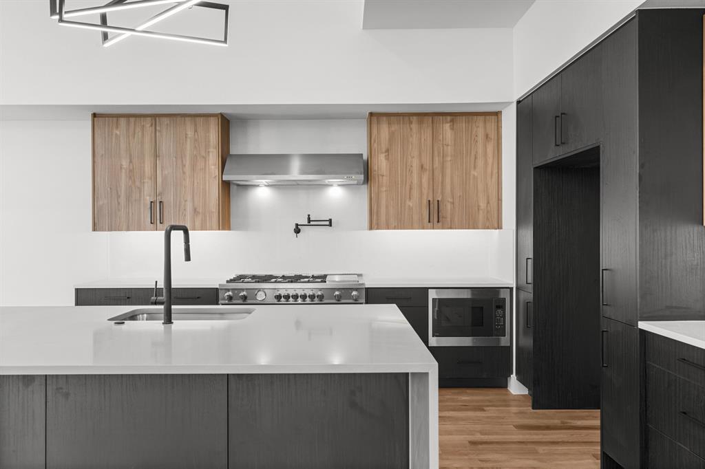 Robertson & Harris - Residential