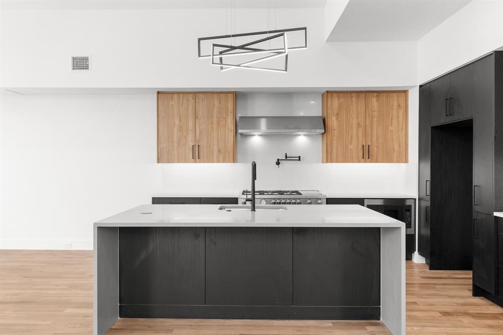 Robertson & Harris - Residential