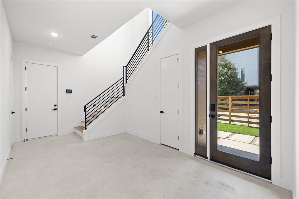 Robertson & Harris - Residential