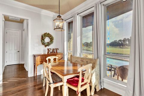 Tiny photo for 1403 Amsterdam Court, Granbury, TX 76048 (MLS # 21098316)