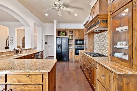 Tiny photo for 1403 Amsterdam Court, Granbury, TX 76048 (MLS # 21098316)