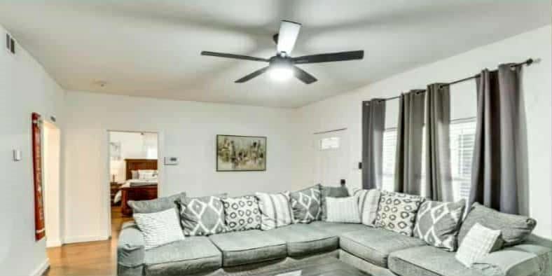 George J Bryans Rev - Residential Lease